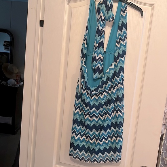 Mini dress - Picture 2 of 4